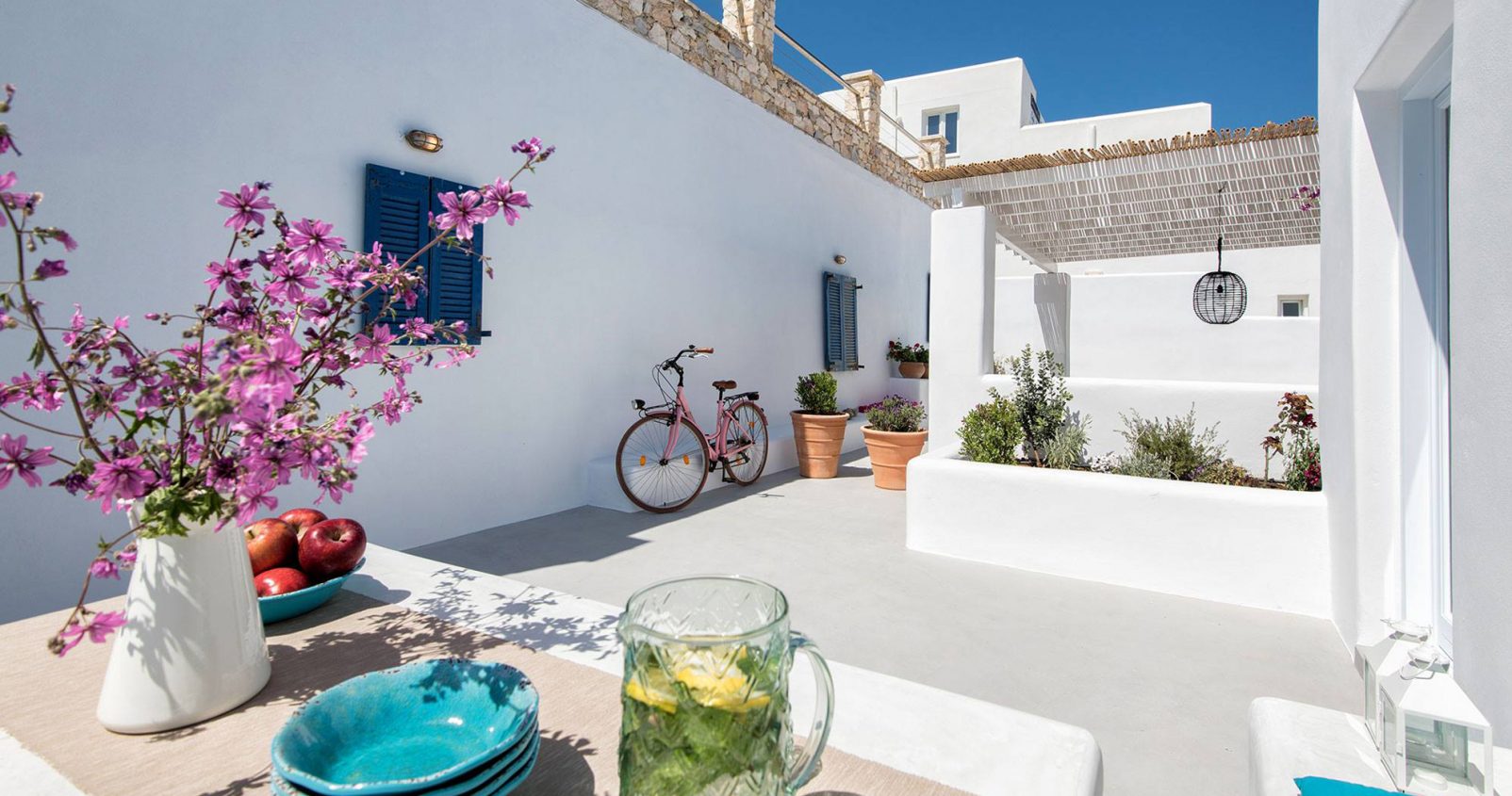 House in Greece, Israeli Design